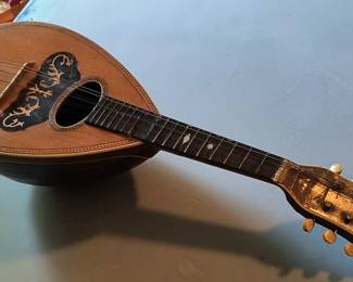Mandolin
