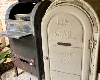 Mail Box Grill & Storage