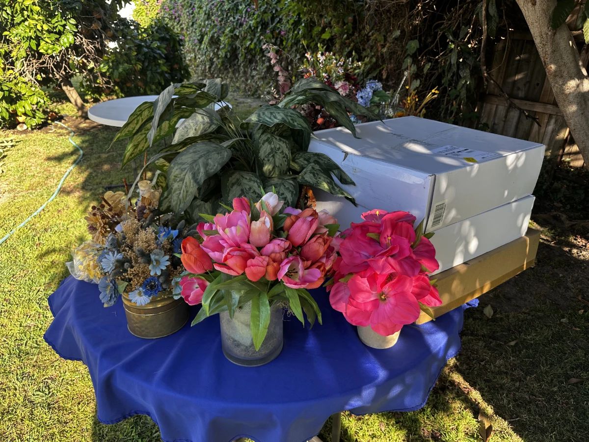 Florals & Wreaths