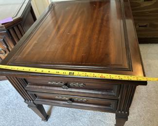 Vintage Hammary End Table