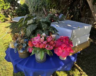 Florals & Wreaths