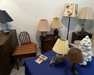 Lamps & Floor Lamp, Bedroom Dresser/Nightstand set, End table