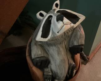Carved raccoon