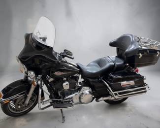 2011 Harley Davidson FLHTCI
