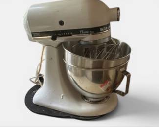 Kitchenaid stand mixer