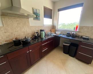 Small appliances, toasters, hot plates, kettles, coffee makers etc.