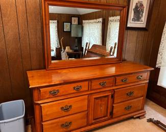 Solid wood Young Republic Dresser with Mirror