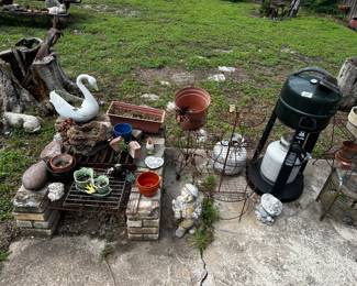Lots of yard items