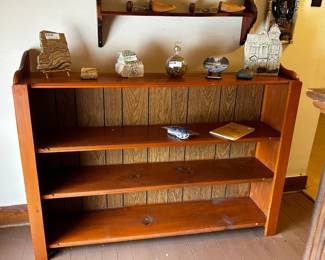 Solid wood book shelf