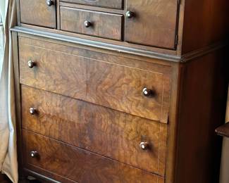 Matching Full size Sleigh Bed, Night Stand and Mirror Dresser