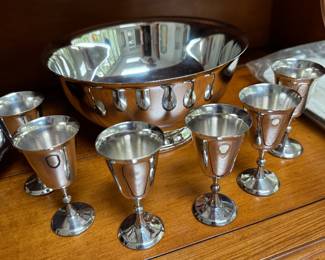 Silverplate service