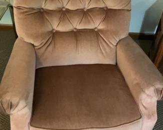 LaZBoy Tufted Recliner Chair Mauve Upholstery