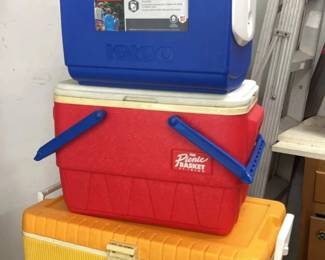 PICKERS Set Of 3 Coolers 2 Igloo and 1 Thermos Various Sizes