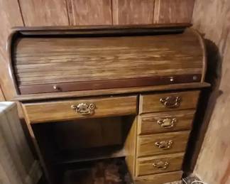 Vintage Roll Top Desk with Three Drawers Organizer Cubbies