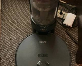 Eureka NER E10s Robotic Vacuum with SelfEmptying Base