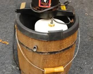 Vintage Ice Cream Maker By Dolly Madison