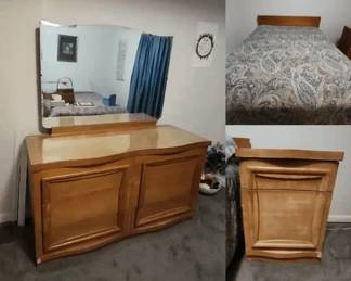 4Piece MidCentury MCM Bedroom Suite FullSize Bed, Dresser with Mirror Nightstand