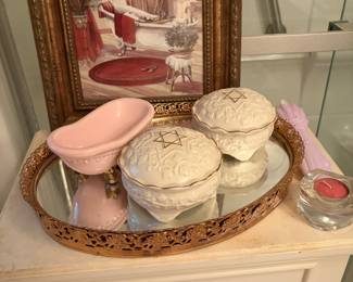 Charming cottage core decor