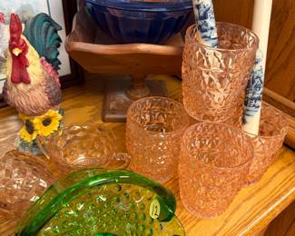 Vintage and modern decor. Farmhouse, country, cottage core. Green and pink glass.