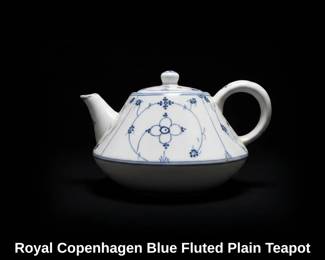 Royal Copenhagen Blue Fluted Plain Teapot