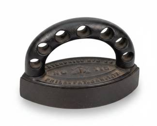 Enterprise Manufacturing Co. No. Miniature Sad Iron