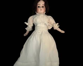 Antique Simon  Halbig Bisque Doll B