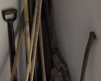 Assorted Garden Tools Lot