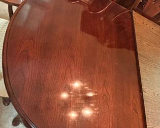 Queen Anne Style Cherry Dining Table with Chairs third image