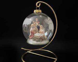 House of Lloyd Christmas Around the World Nativity Scene Ornament with Stand