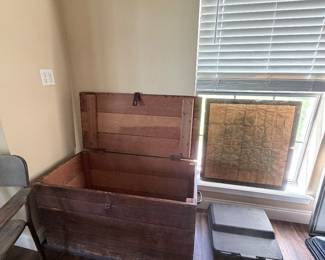 Wood trunk