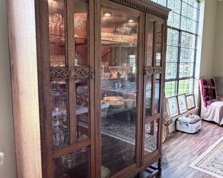 China cabinet with crystal