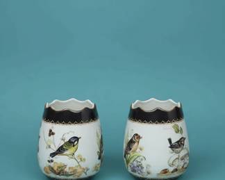 Pair of Herend Porcelain Vases with Rothschild Bird Decoration second image