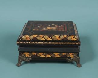 Antique Chinoiserie Lacquer Box with Figural Scene and Claw Feet second image