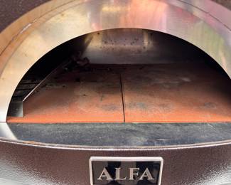 Alpha One Neapolitan Pizza Oven. Photo 3 of 4.