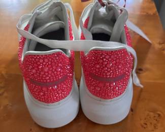 Alexander McQueen Oversized Sneakers. Size 40. Photo 2 of 3. 
