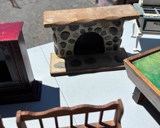 Vintage Dollhouse miniatures