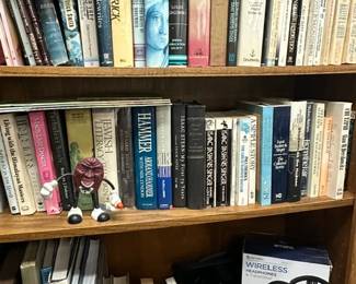 WIDE RANGE OF COLLECTIBLE AND VINTAGE BOOKS. ALSO LARGE COLLECTION OF JUDAICA BOOKS.