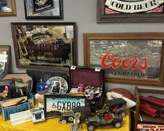 RIDGE COLLECTION OF MIRRORED BEER, SIGNS, MAN CAVE COLLECTIBLES