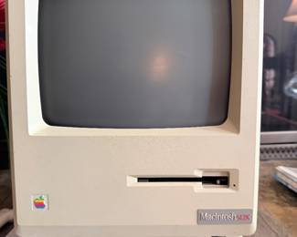 Fat Mac /Apple Macintosh 512K