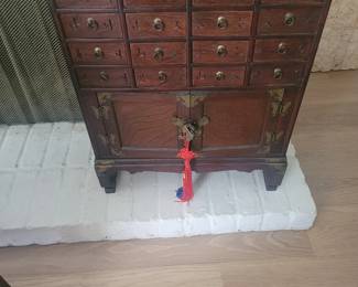 Cabinet 60