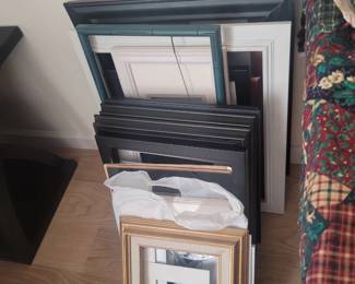 lots and lots of picture frames 