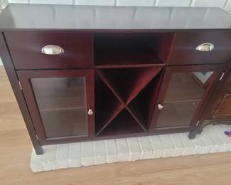 Cabinet 40 dollars