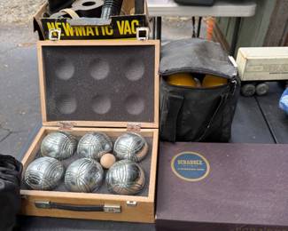 Bocce ball set