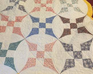 vintage handmade quilts