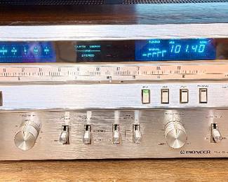 Pioneer 3800 shown working