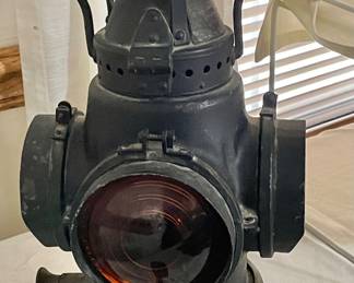 Scarce A T S & F ( Atchison Topeka Santa Fe Railroad ) Caboose Lantern