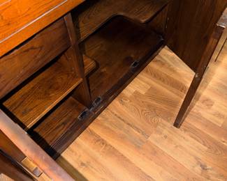 Items Located In The Dining Room