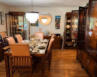 Items Located In The Dining Room