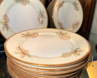 Items Located In The Dining Room