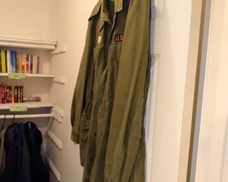Items Located In The Central Hallway